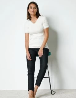 Tee-shirt Manches Courtes Chaleur Seconde Peau Et Détails Dentelle -Lingerie Séries Magasin 700523 C02 zoomx vue3