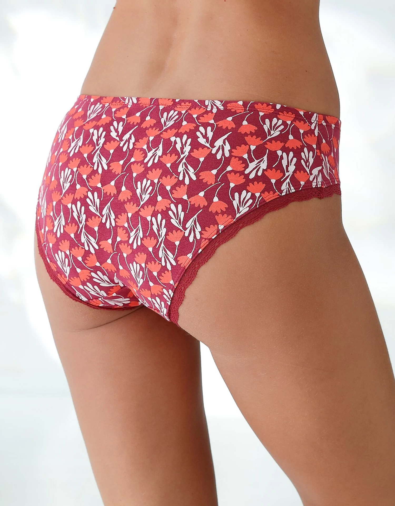 Culotte Forme Midi Coton Stretch Imprimé " Fleurs" Et Dentelle - Lot De 3 2 Culotte Forme Midi Coton Stretch Imprimé " Fleurs" Et Dentelle - Lot De 3 – Image 2