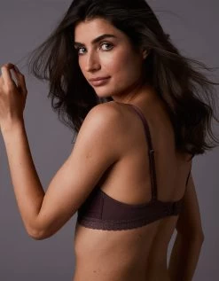 Soutien-gorge Invisible Forme Triangle Bonnets Moulés Albury - Sans Armatures -Lingerie Séries Magasin 701693 C16 zoomx vue2