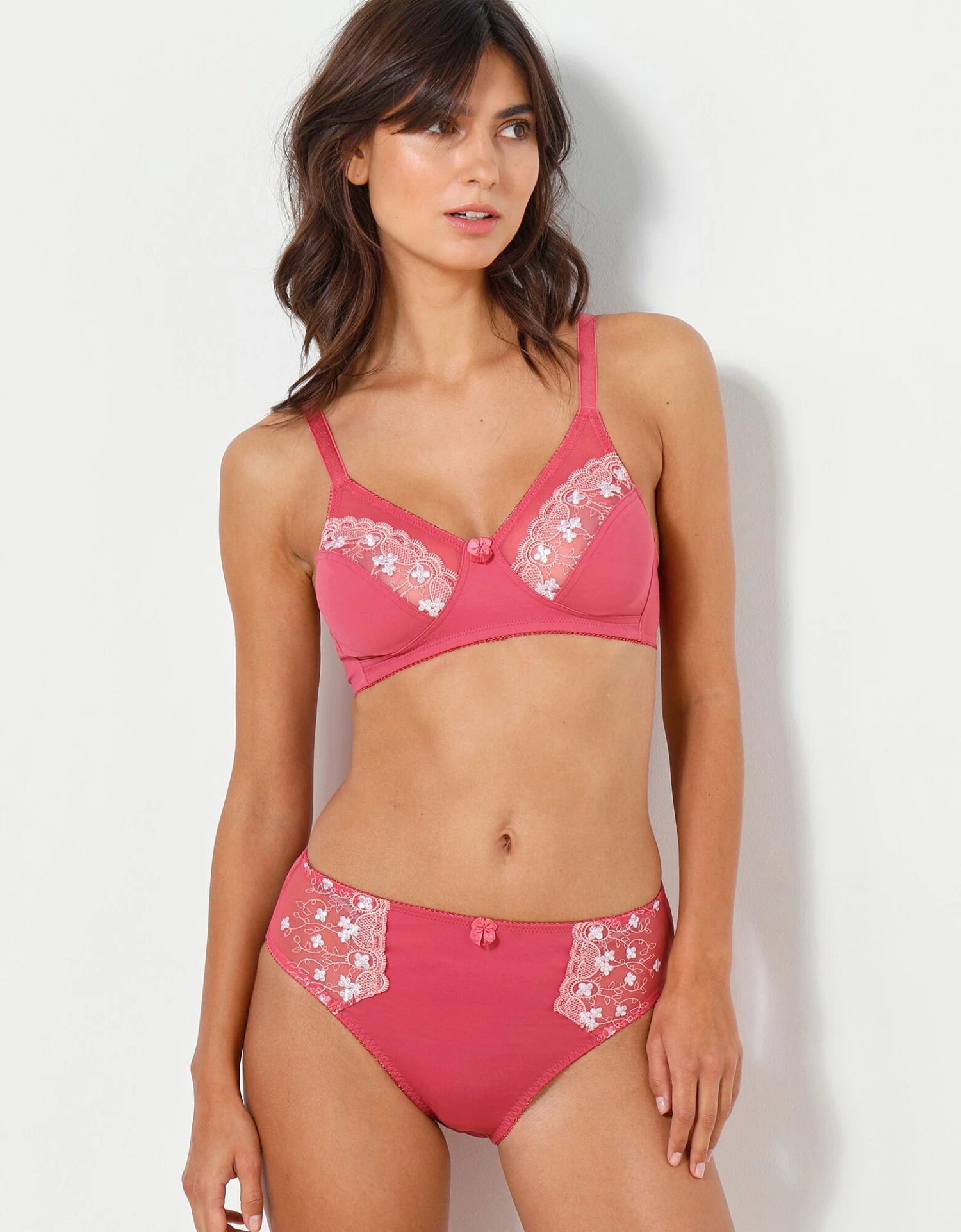 Soutien-gorge Grand Maintien Microfibre Caminata - Sans Armatures 5 Soutien-gorge Grand Maintien Microfibre Caminata - Sans Armatures – Image 5