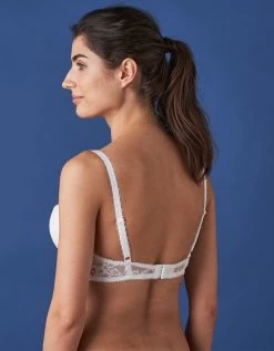 Soutien-gorge Dentelle Forme Corbeille Effet Push-up - Avec Armatures 10 Soutien-gorge Dentelle Forme Corbeille Effet Push-up - Avec Armatures -Lingerie Séries Magasin 701885 C00 zoomx vue5