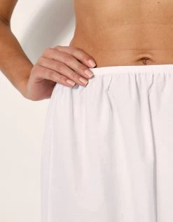 Jupon Base Broderie Anglaise -Lingerie Séries Magasin 702270 C01 zoomx vue4