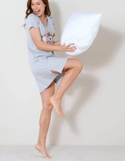 Chemise De Nuit Courte Imprimé "Rêveuse" 8 Chemise De Nuit Courte Imprimé "Rêveuse" -Lingerie Séries Magasin 703482 C01 zoomx vue3