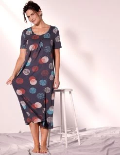 Chemise De Nuit Longue Imprimée Graphique -Lingerie Séries Magasin 703503 C01 zoomx vue3