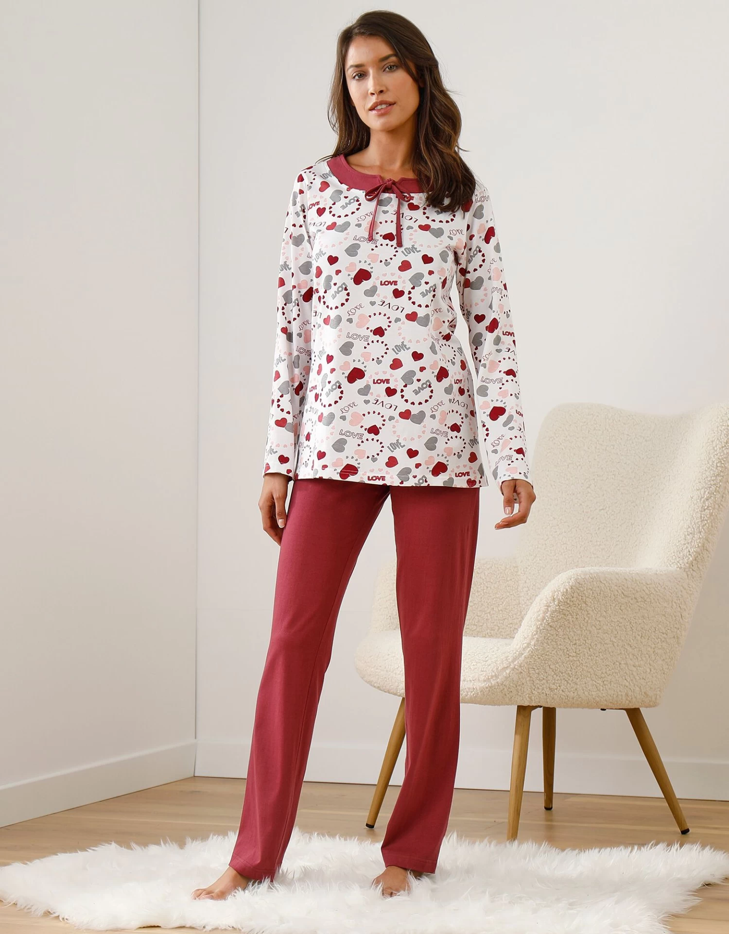 Pyjama Femme Imprimé "coeurs" 1 Pyjama Femme Imprimé "coeurs"