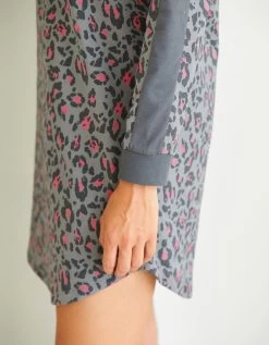Chemise De Nuit Imprimée Léopard -Lingerie Séries Magasin 703906 C01 zoomx vue3