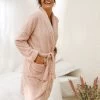 Peignoir Court Texturé En Polaire Peluche