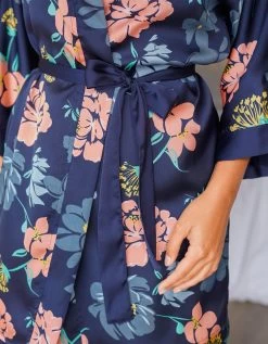 Kimono Court Satin Imprimé Floral -Lingerie Séries Magasin 706163 C01 zoomx vue4