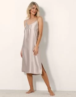 Nuisette Longue Satin Uni